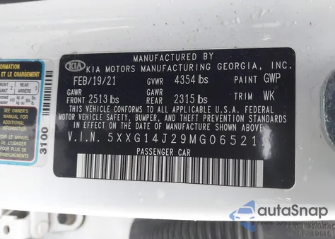 2021 Kia K5 Lxs z USA, uszkodzony, nr VIN 5XXG14J29MG065212